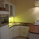Charmante In Der 1. Reihe Mit Balkon شقة *